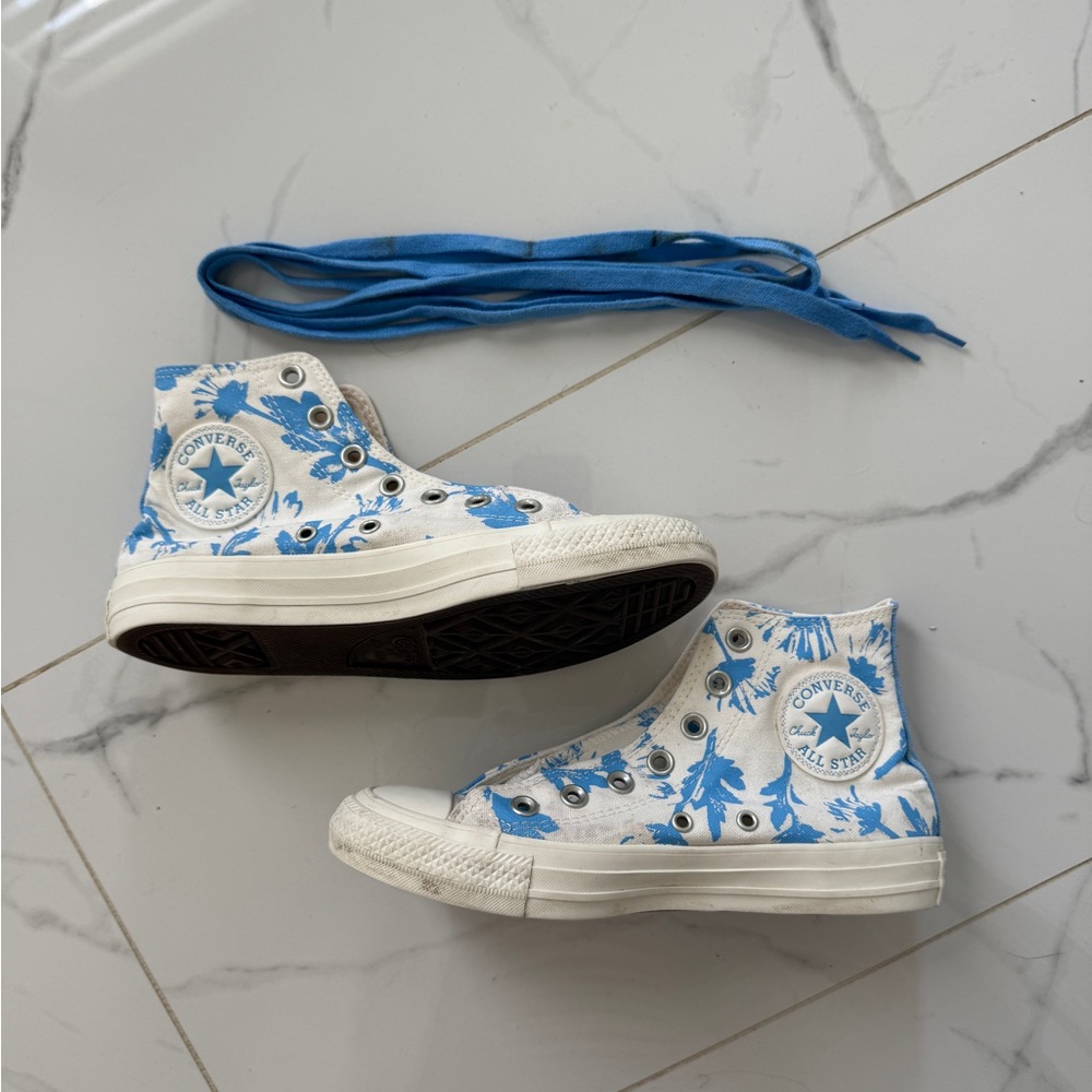 Converse High-Top Sneakers - Blue Floral
